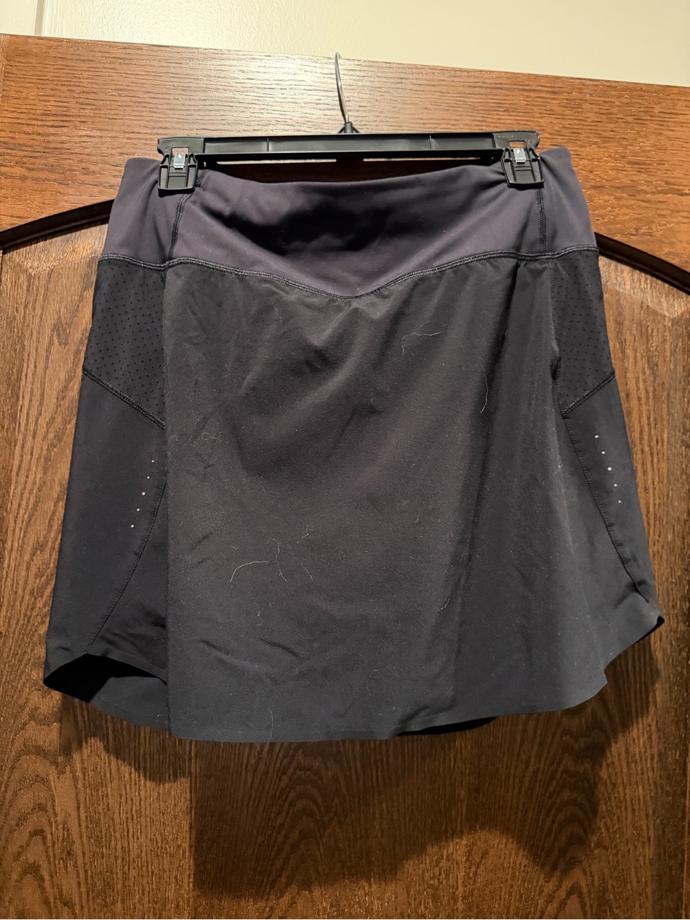 Athleta Run With It Short 16”